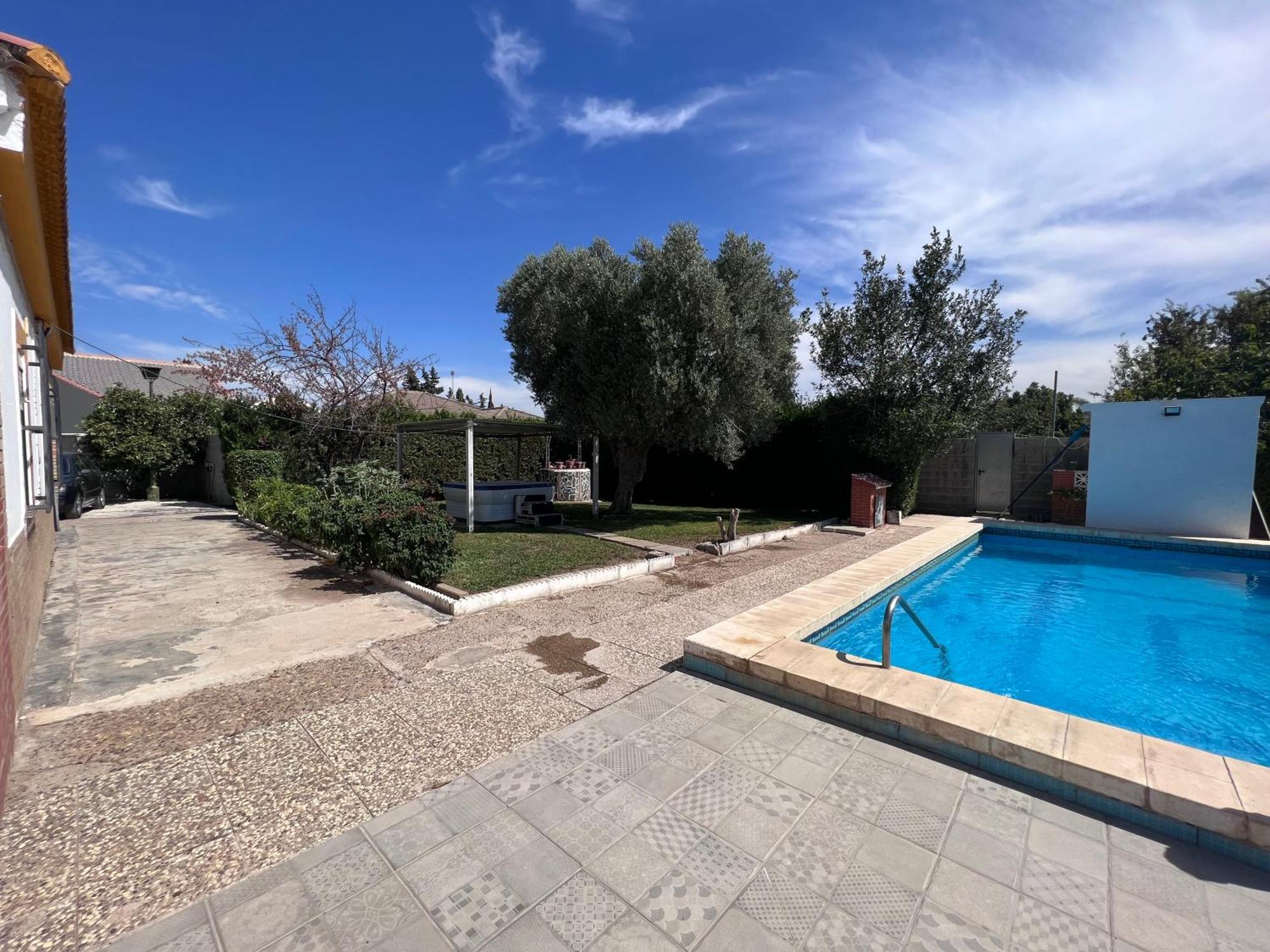 Chalet Piscina Jakuzzi Sevilla Hacienda de Tarazona Екстер'єр фото